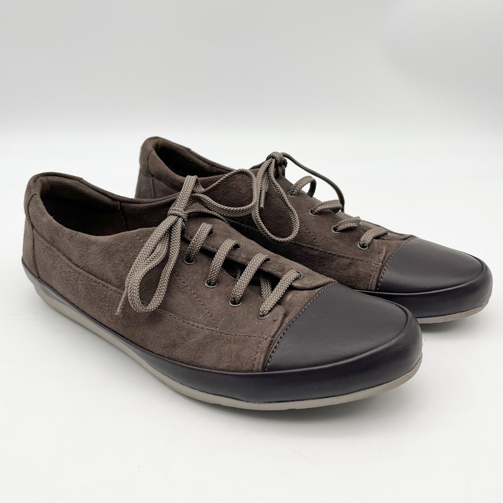Clarks Lorry Grace Lace Up Brown Suede/Leather. Size 9.5